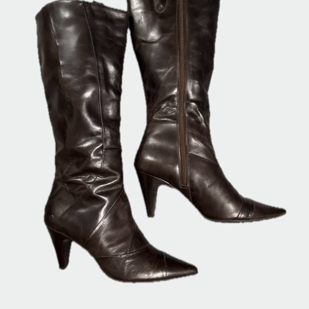 Chic Black Leather Heeled Boots